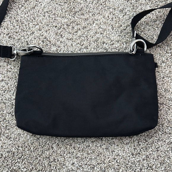 Baggallini Black Crossbody Bag - Picture 4 of 4